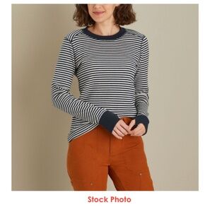 Duluth Trading Co. Waffle Crewneck